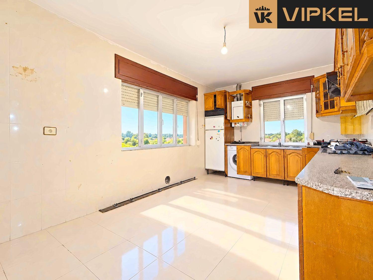 Flat for Sale in Muros