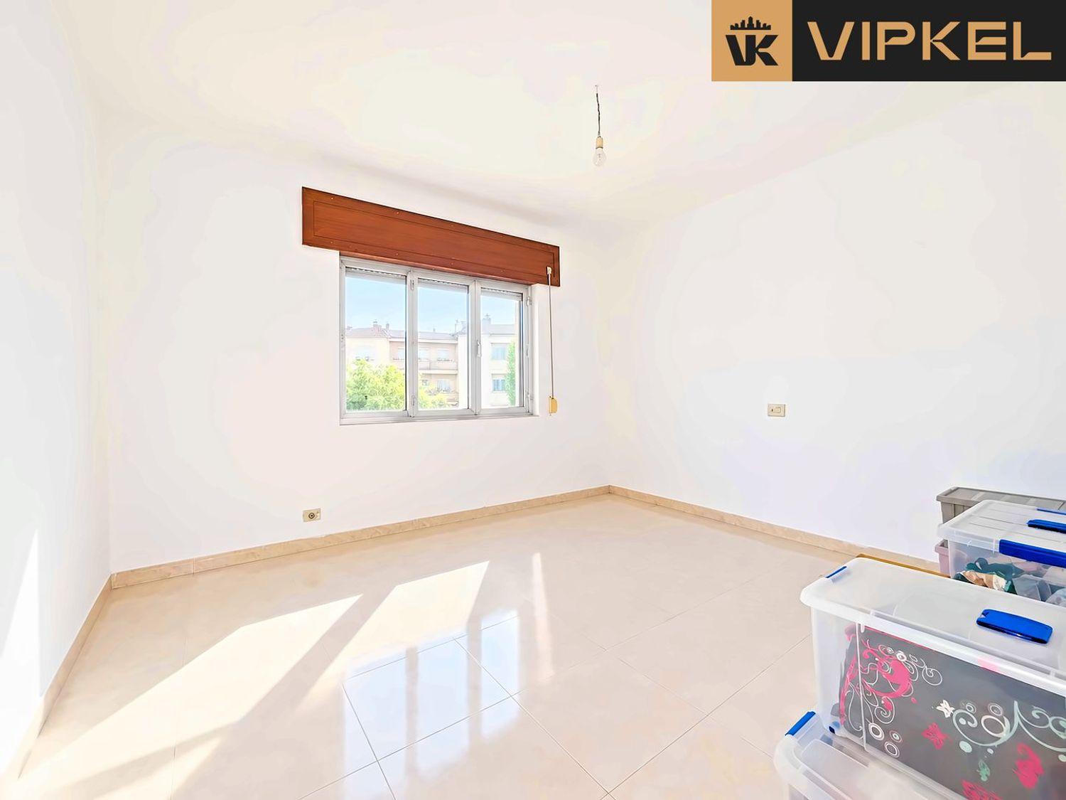 Flat for Sale in Muros