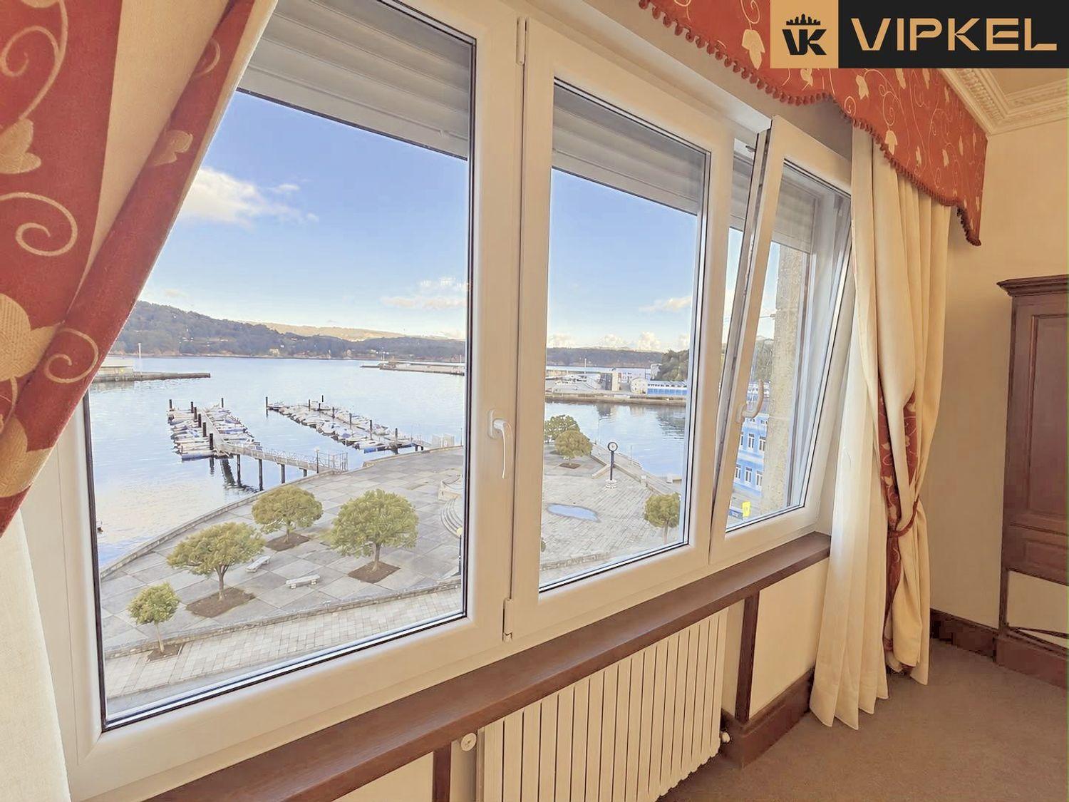 Flat for Sale in Viveiro