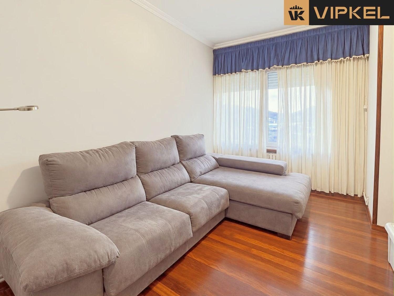 Flat for Sale in Viveiro