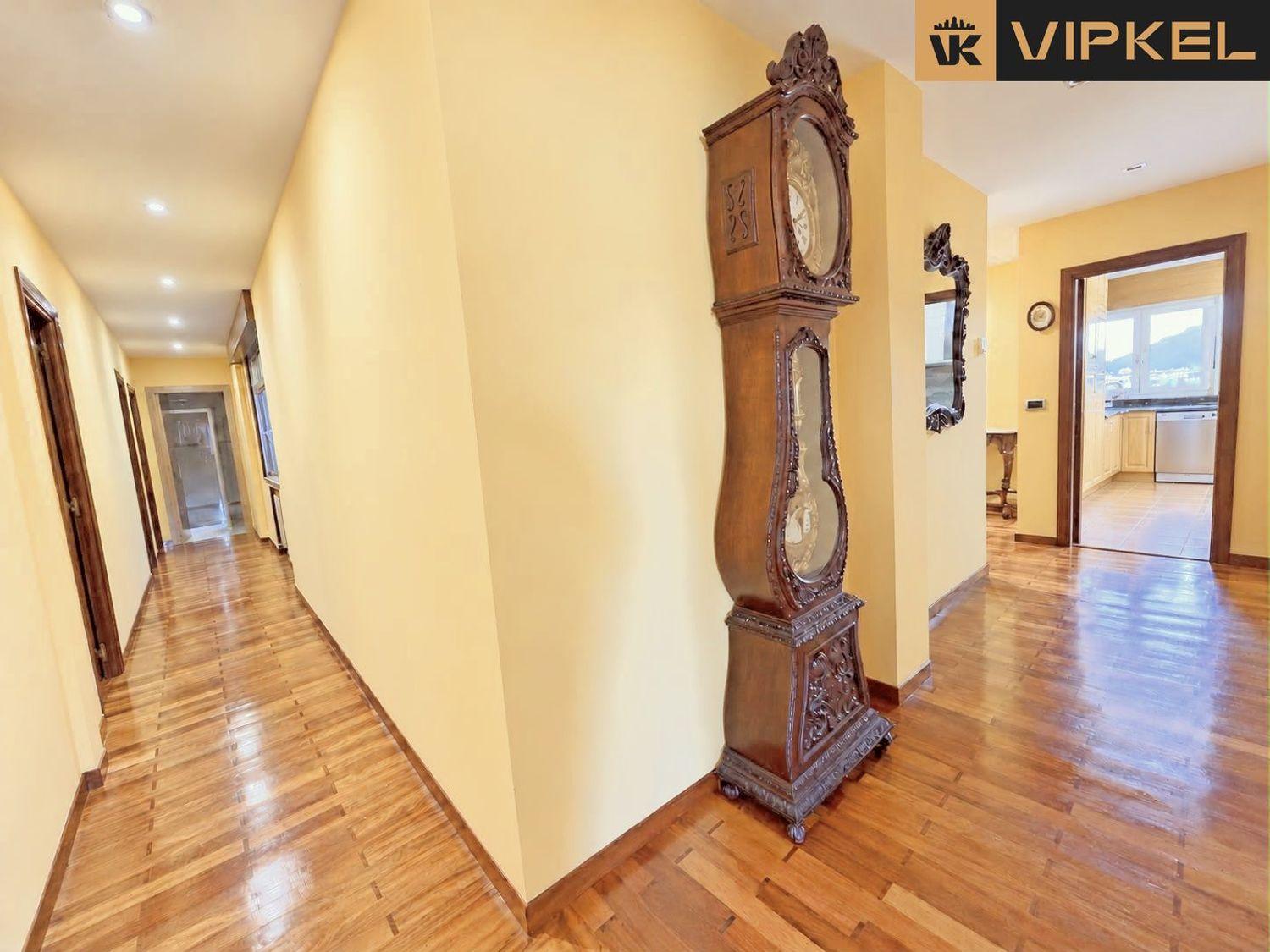 Flat for Sale in Viveiro