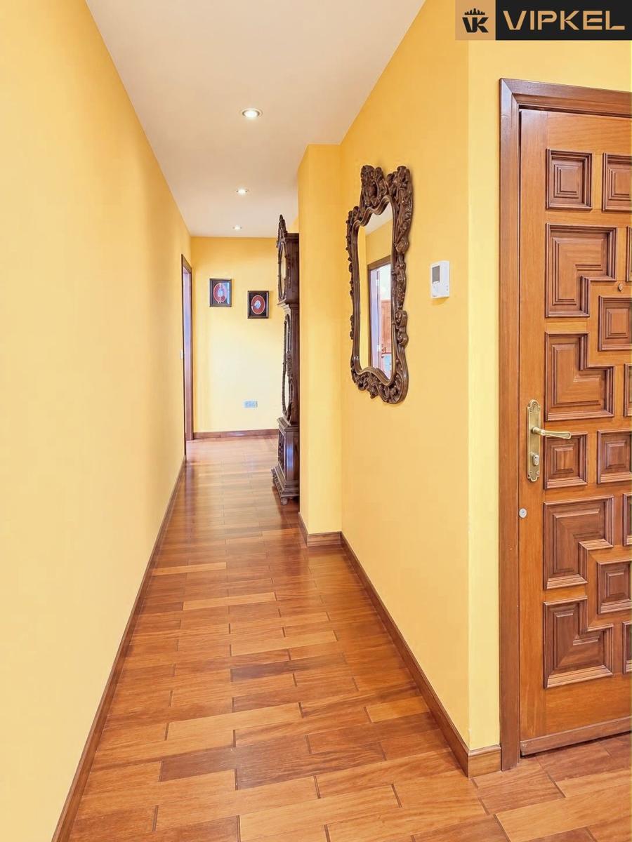 Flat for Sale in Viveiro