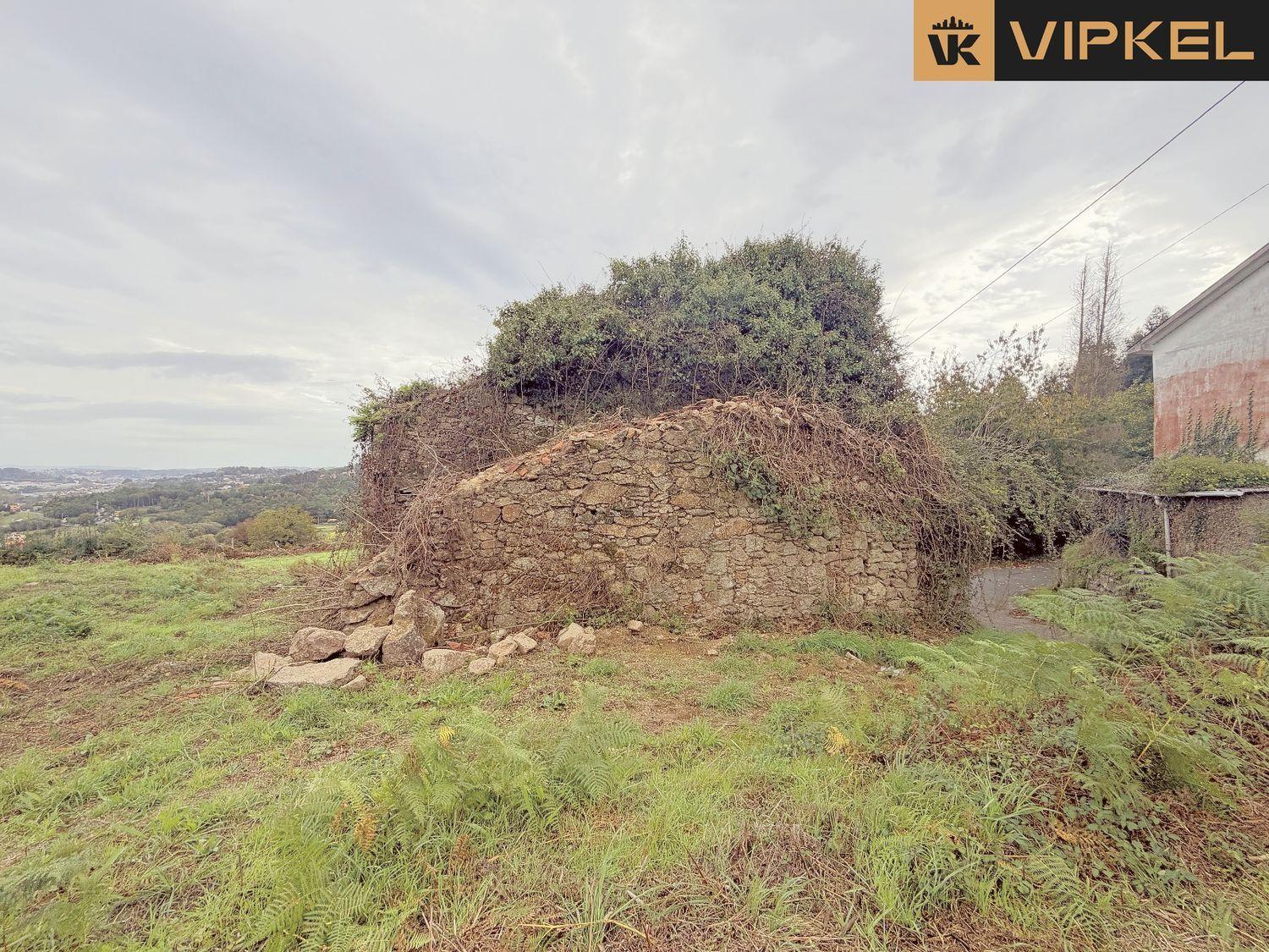 Plot for Sale in Culleredo