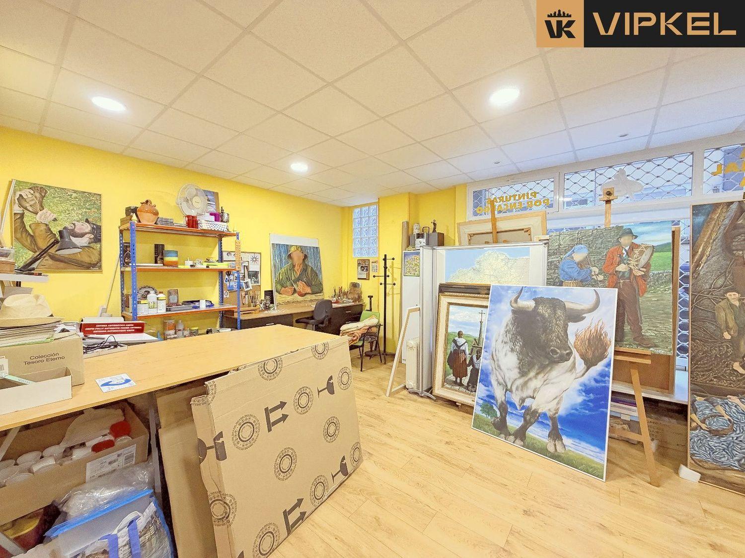 Premise for Sale in La Coruña