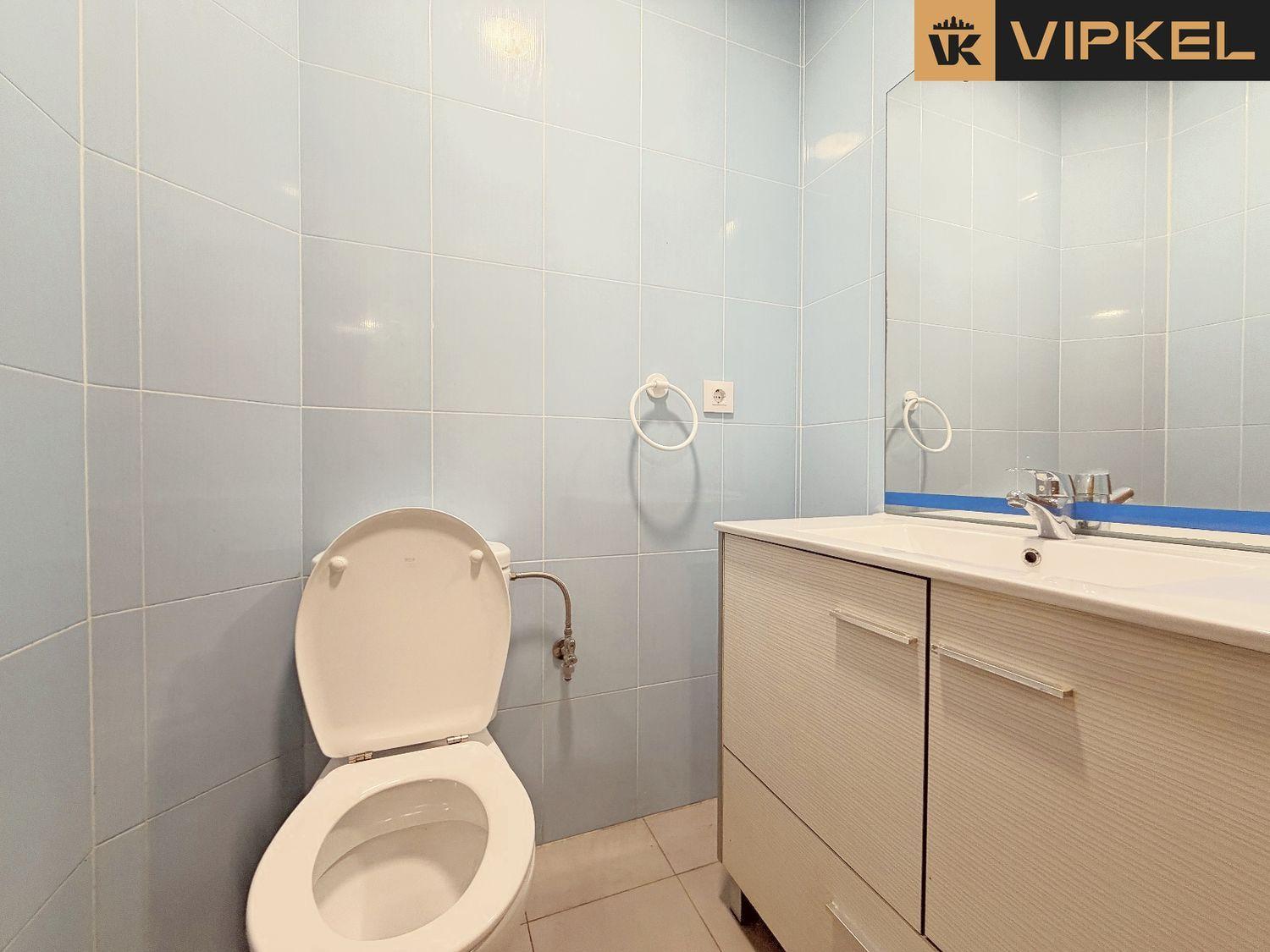 Premise for Sale in La Coruña
