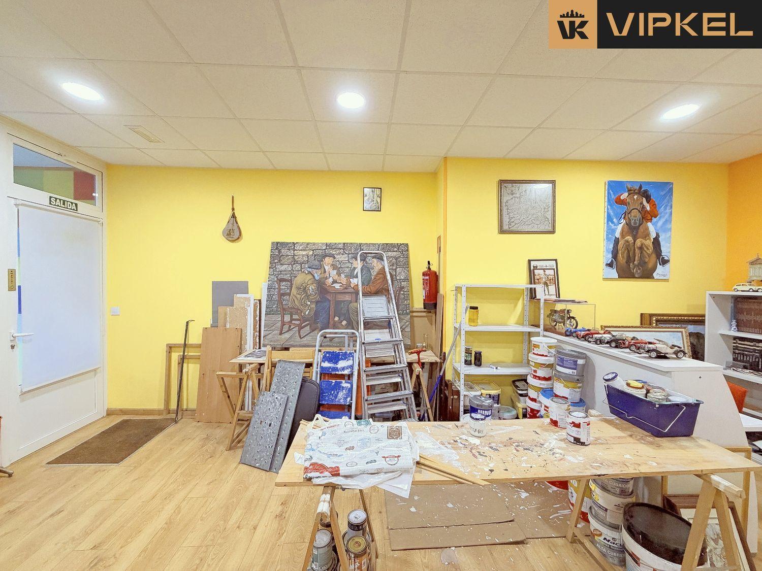 Premise for Sale in La Coruña