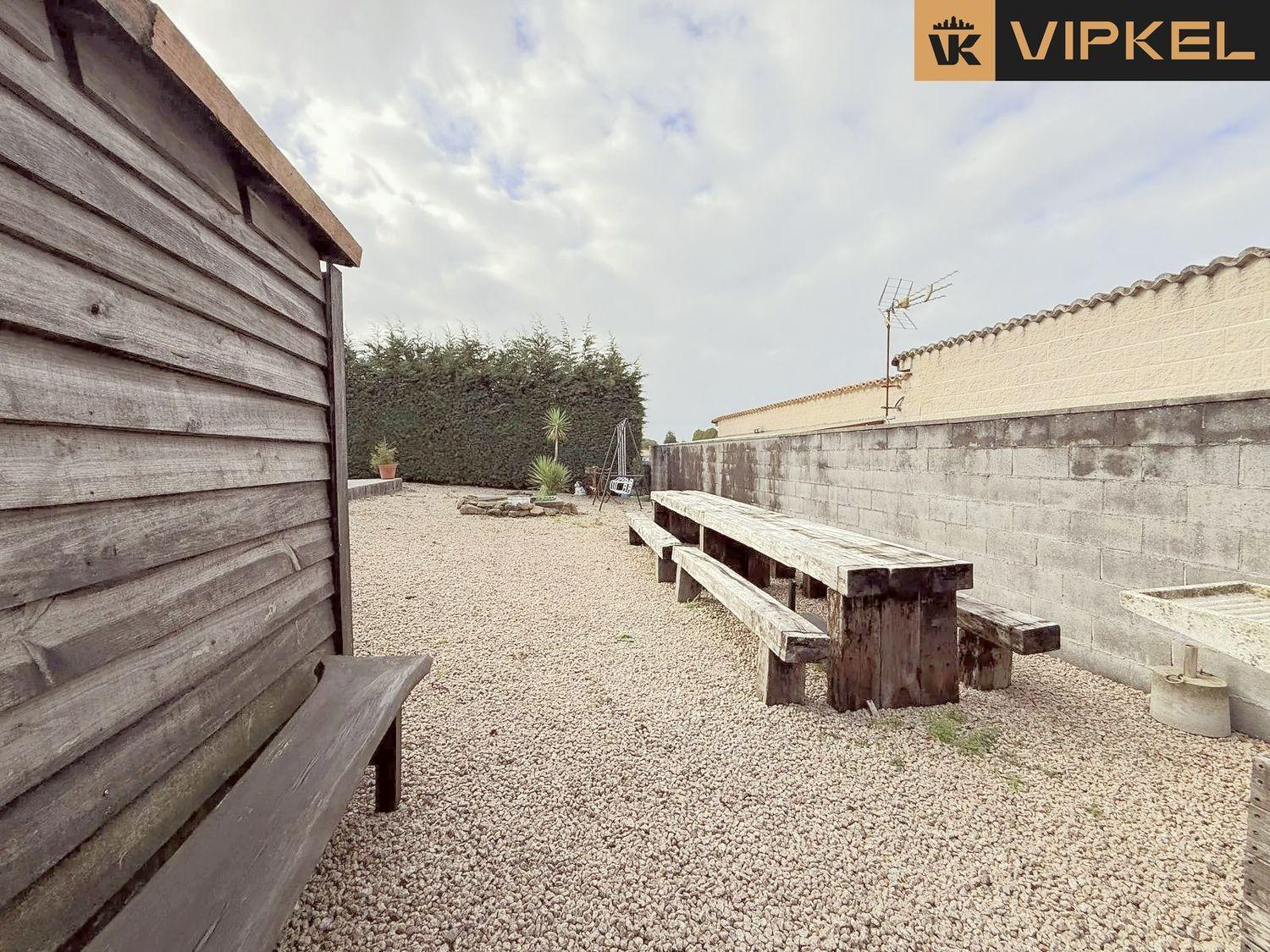 House for Sale in Carral