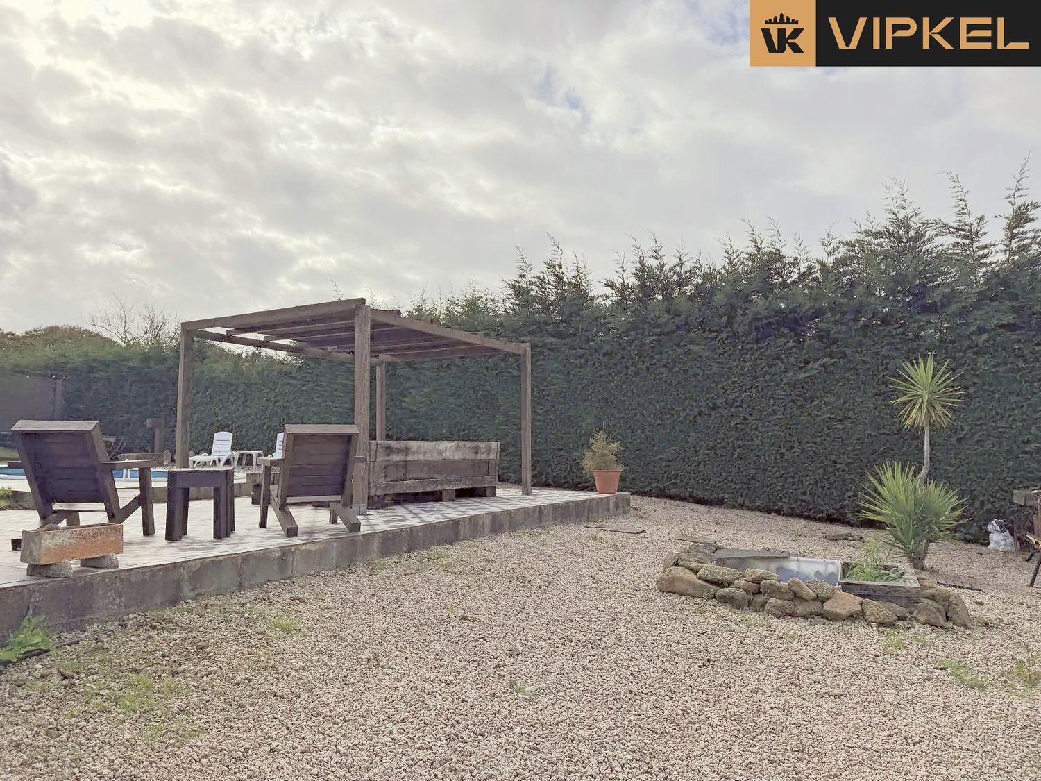 House for Sale in Carral