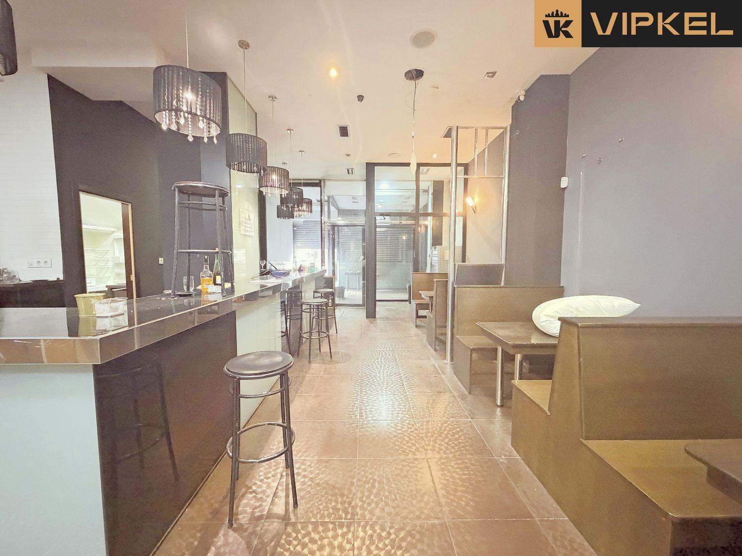 Premise for Sale in La Coruña