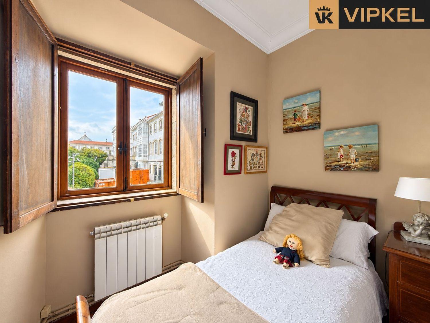 Flat for Sale in Ferrol