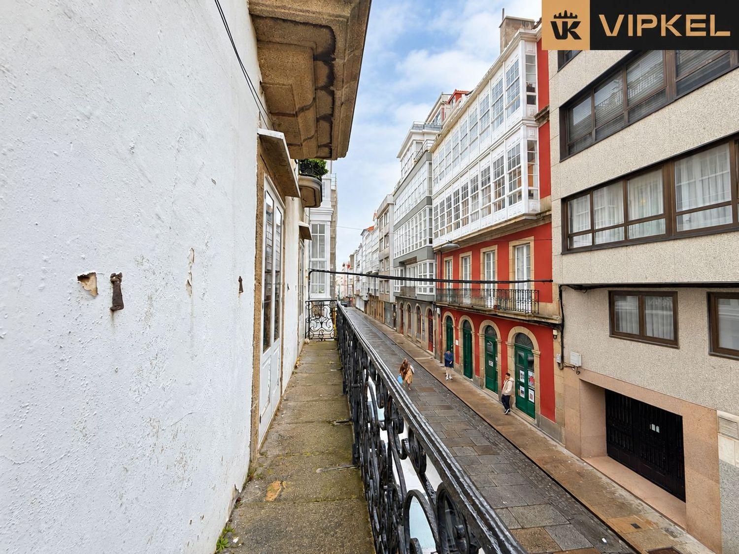 Flat for Sale in Ferrol