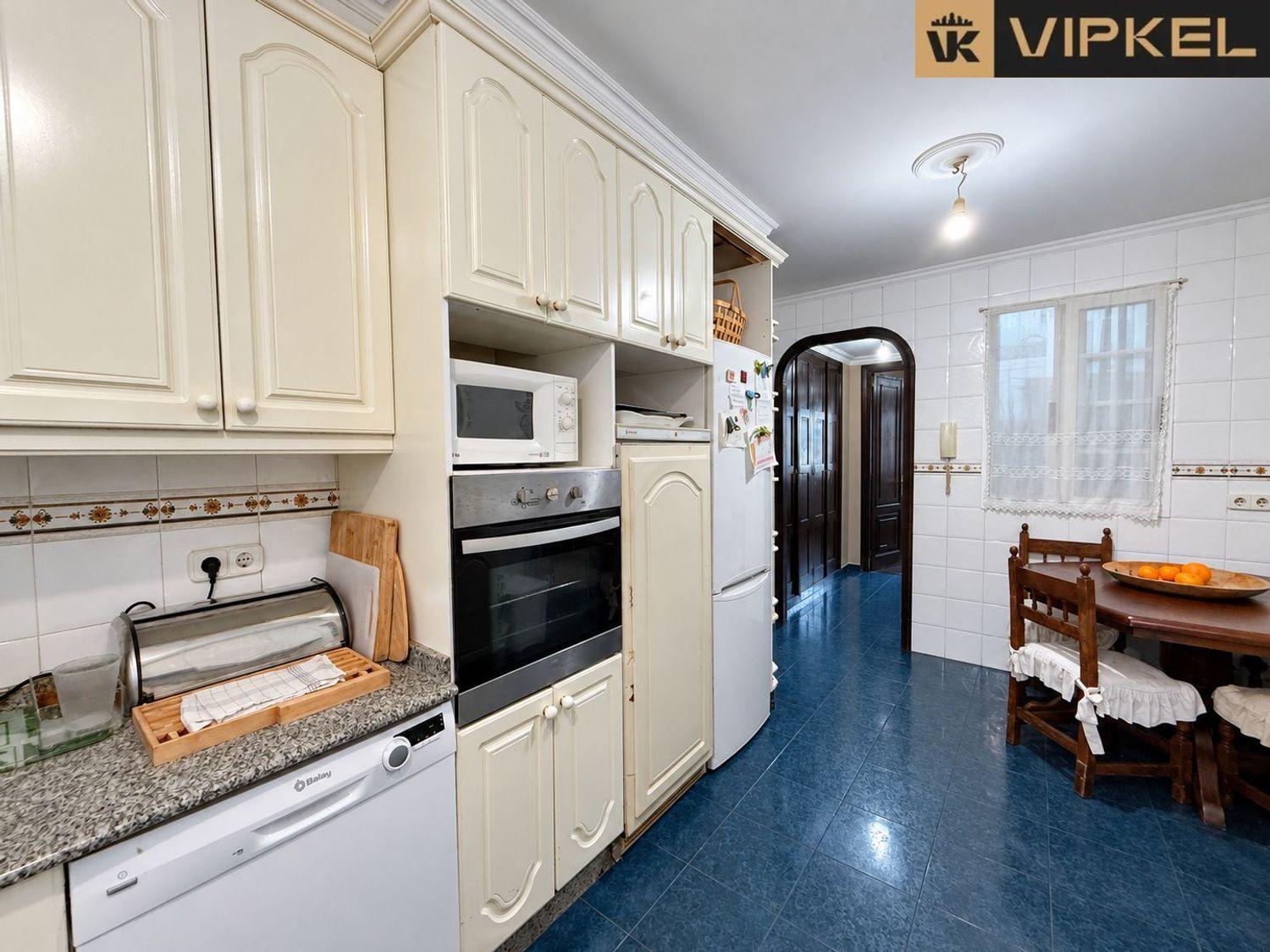 Flat for Sale in Ferrol