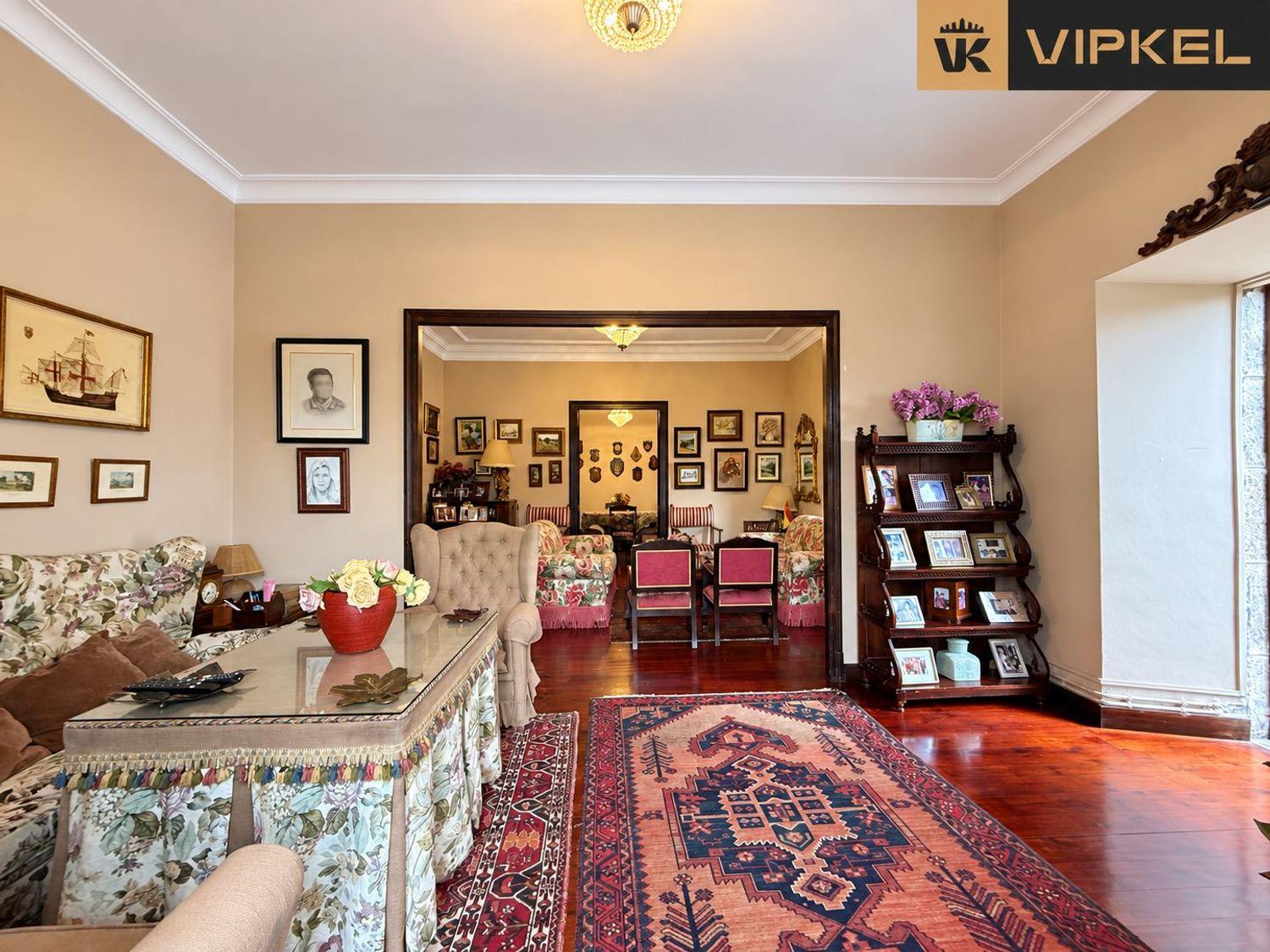 Flat for Sale in Ferrol