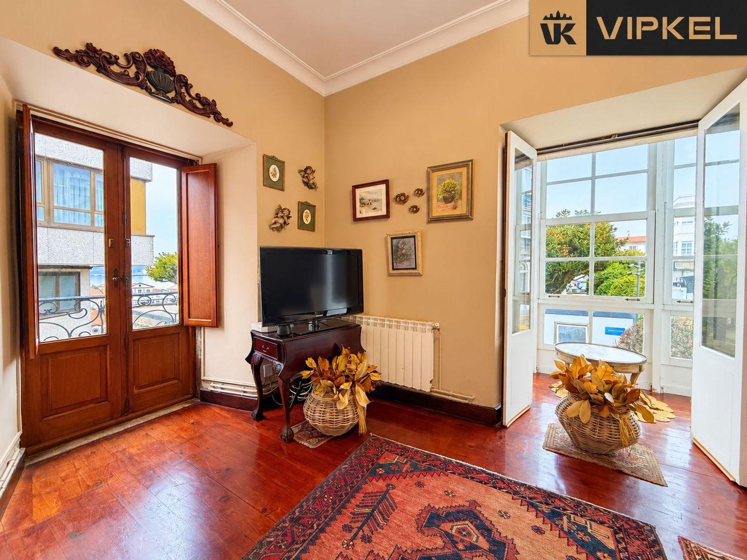 Flat for Sale in Ferrol