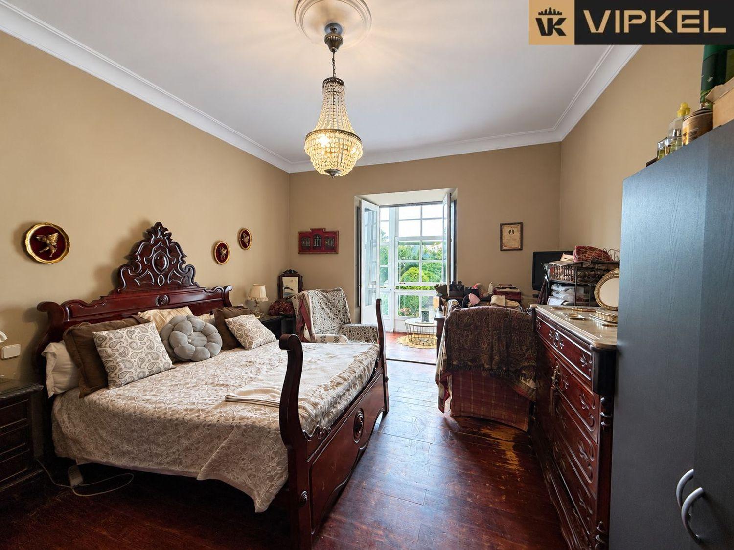 Flat for Sale in Ferrol