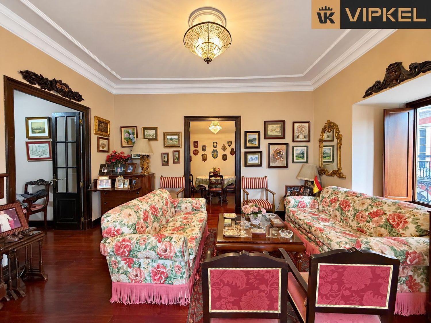 Flat for Sale in Ferrol