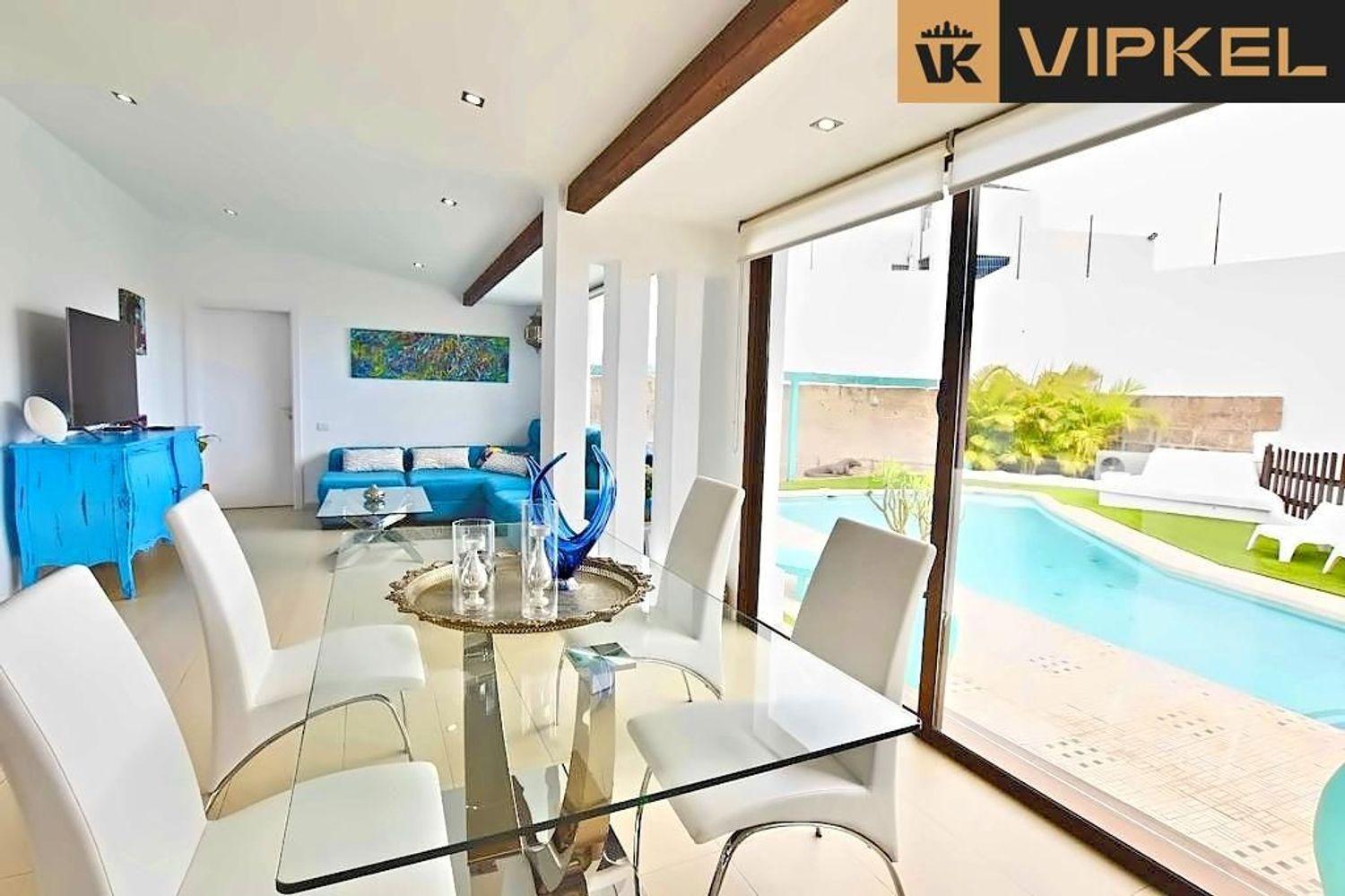 Casa en Venta en Arona