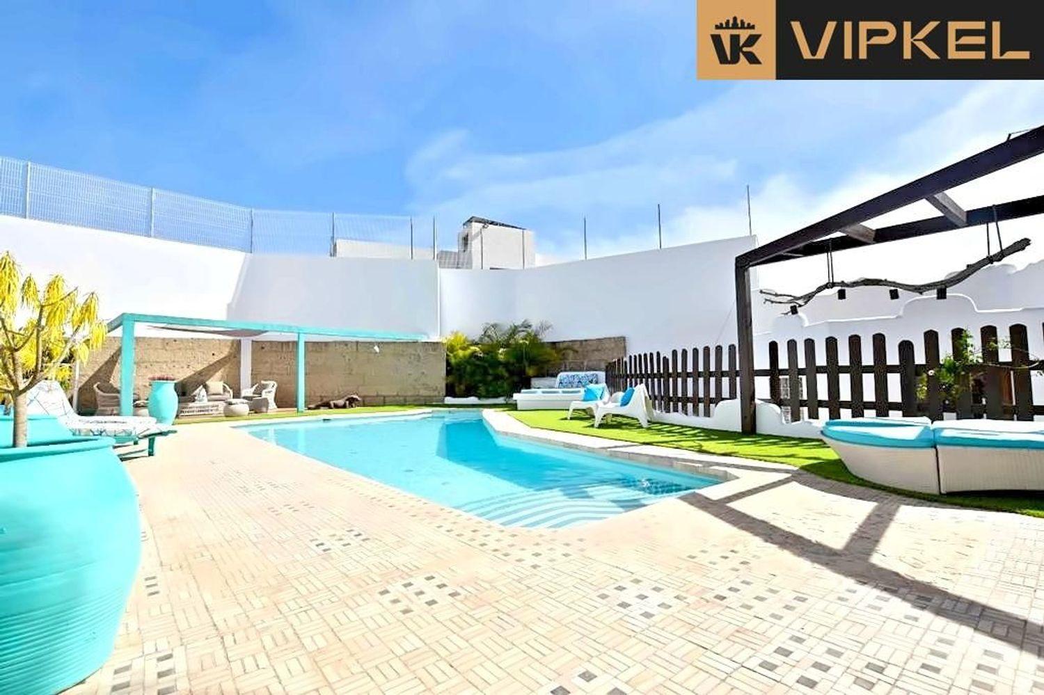 Casa en Venta en Arona