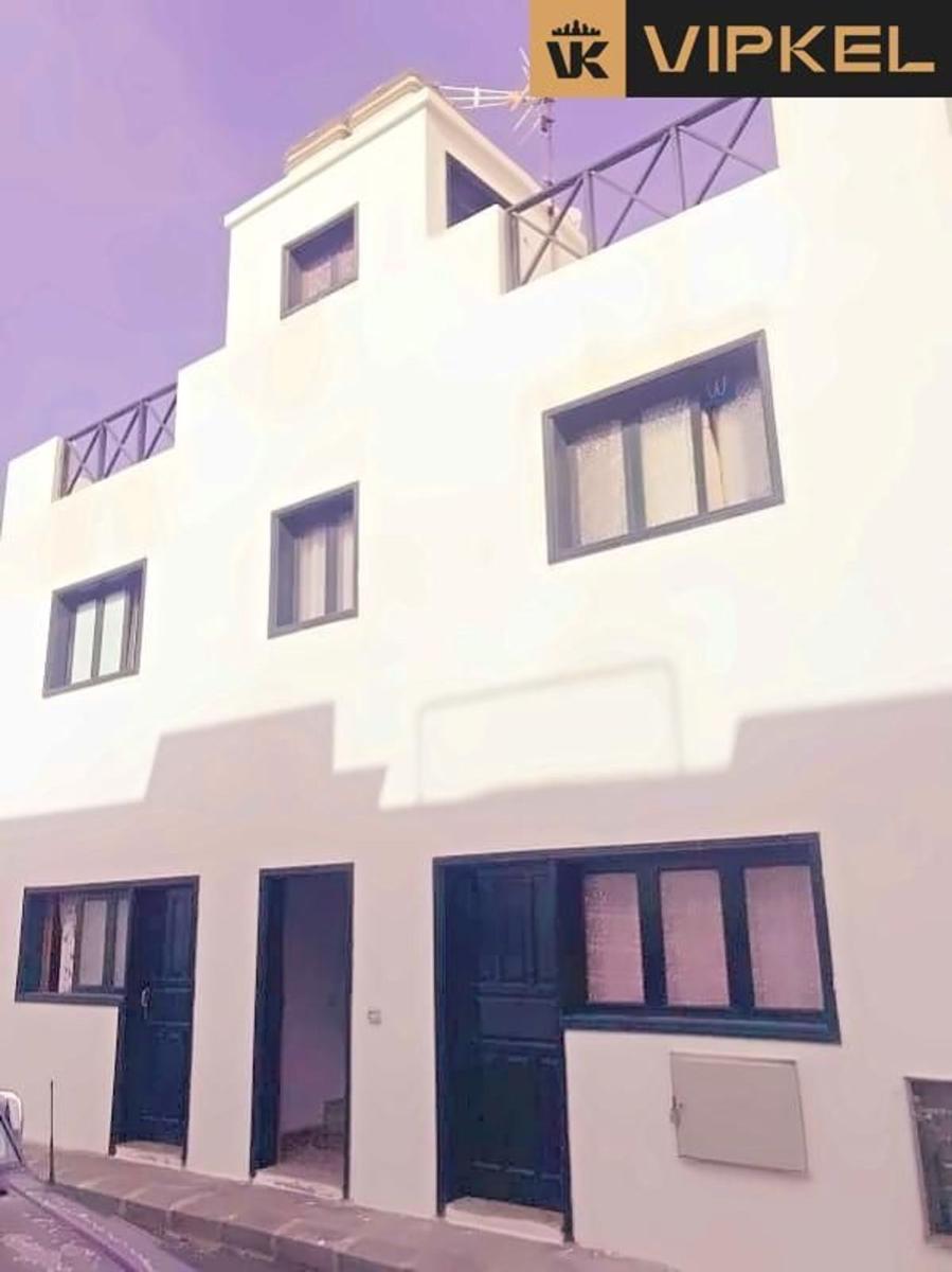 Flat for Sale in Yaiza