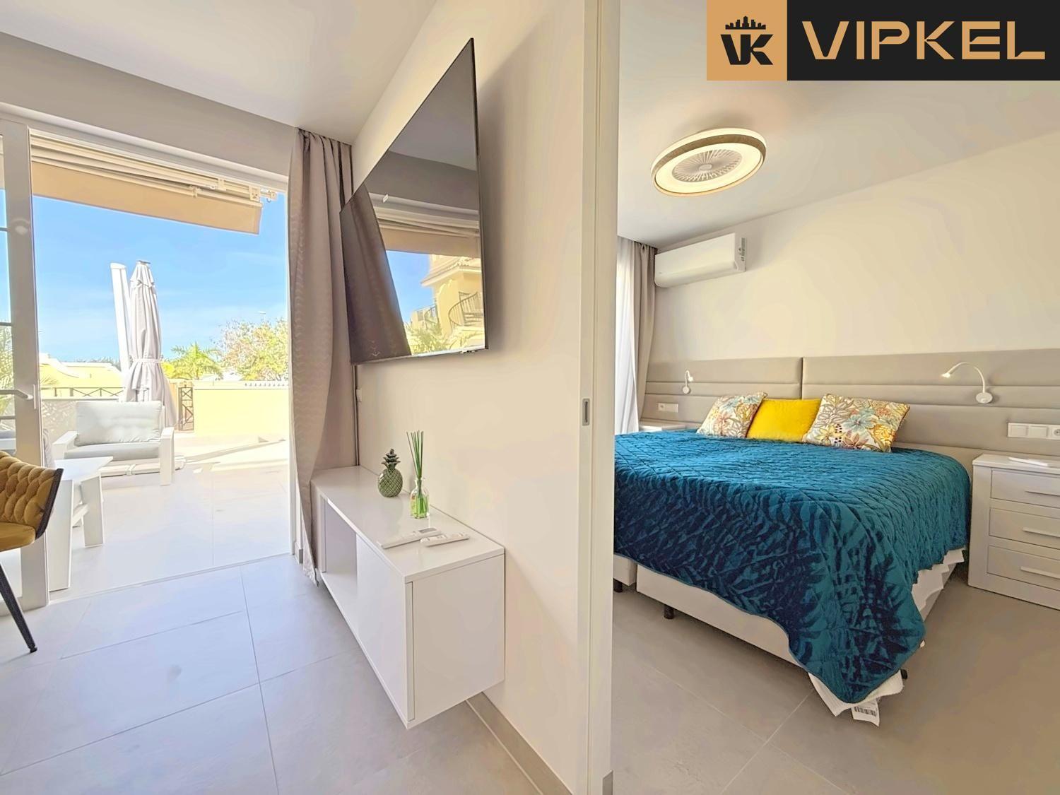 Flat for Sale in Arona