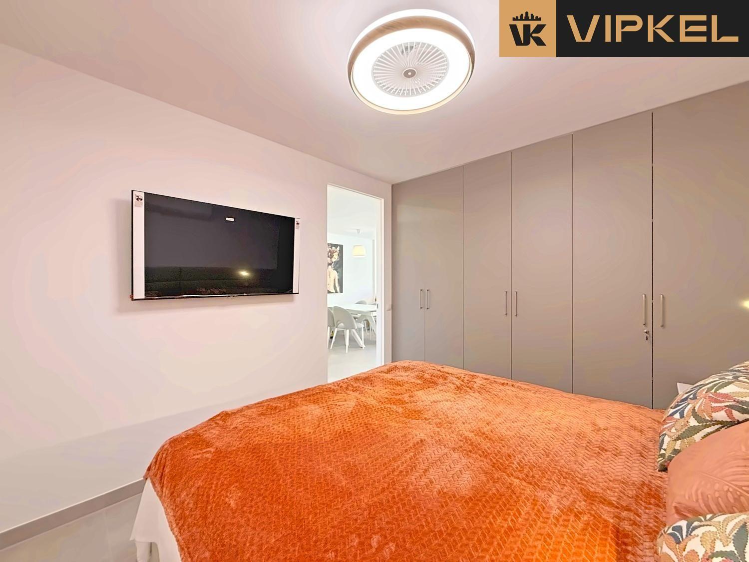 Flat for Sale in Arona