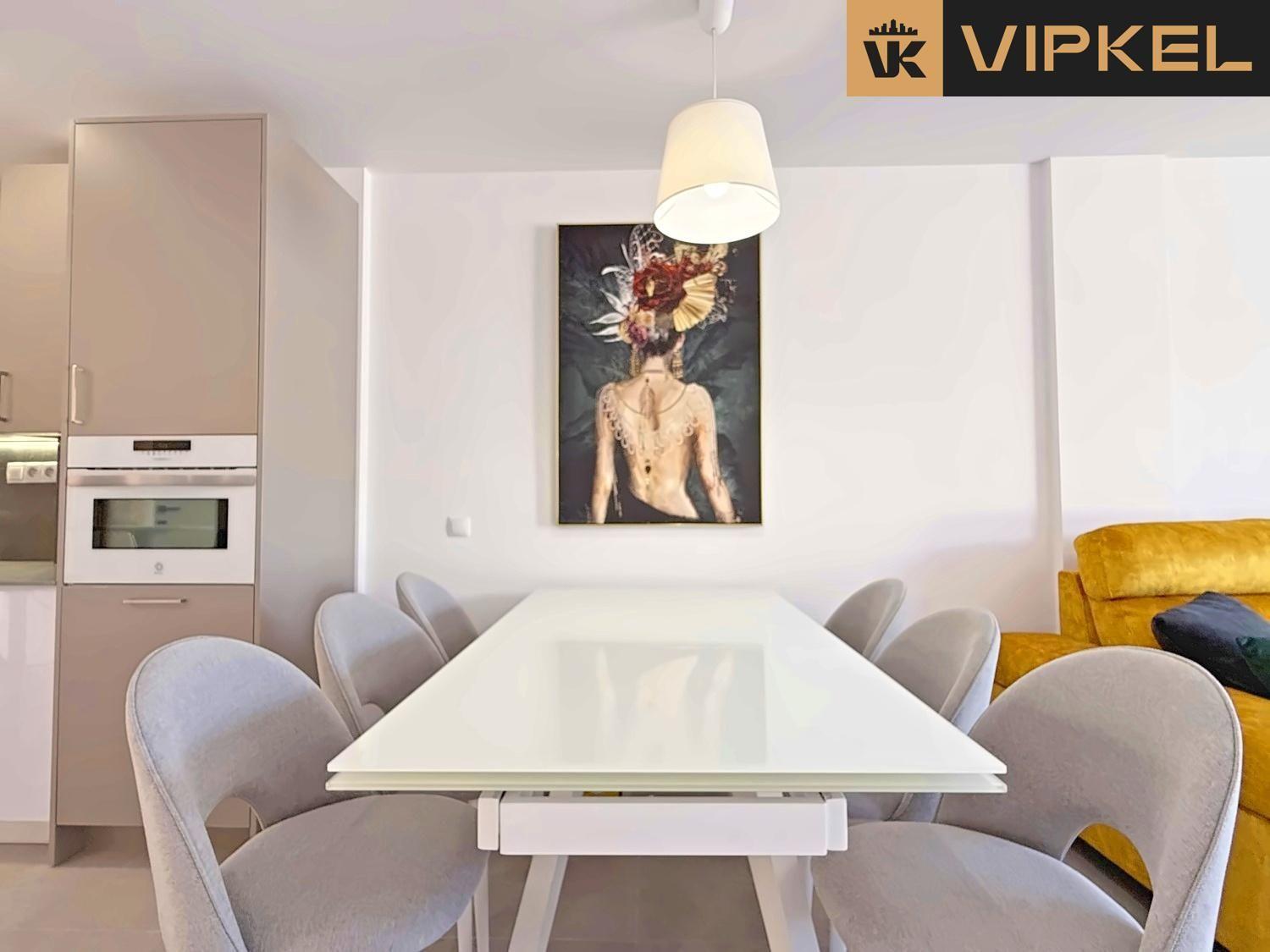 Flat for Sale in Arona