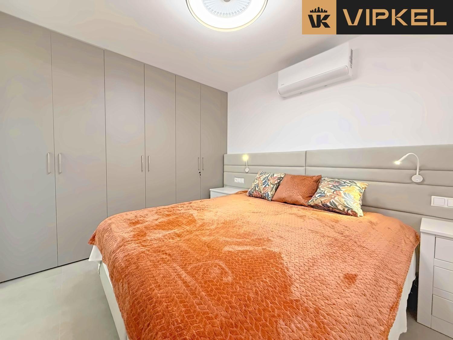Flat for Sale in Arona