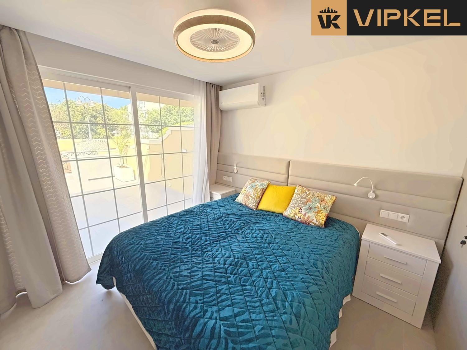 Flat for Sale in Arona
