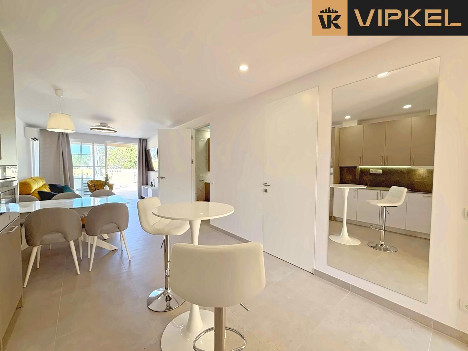 Flat for Sale in Arona