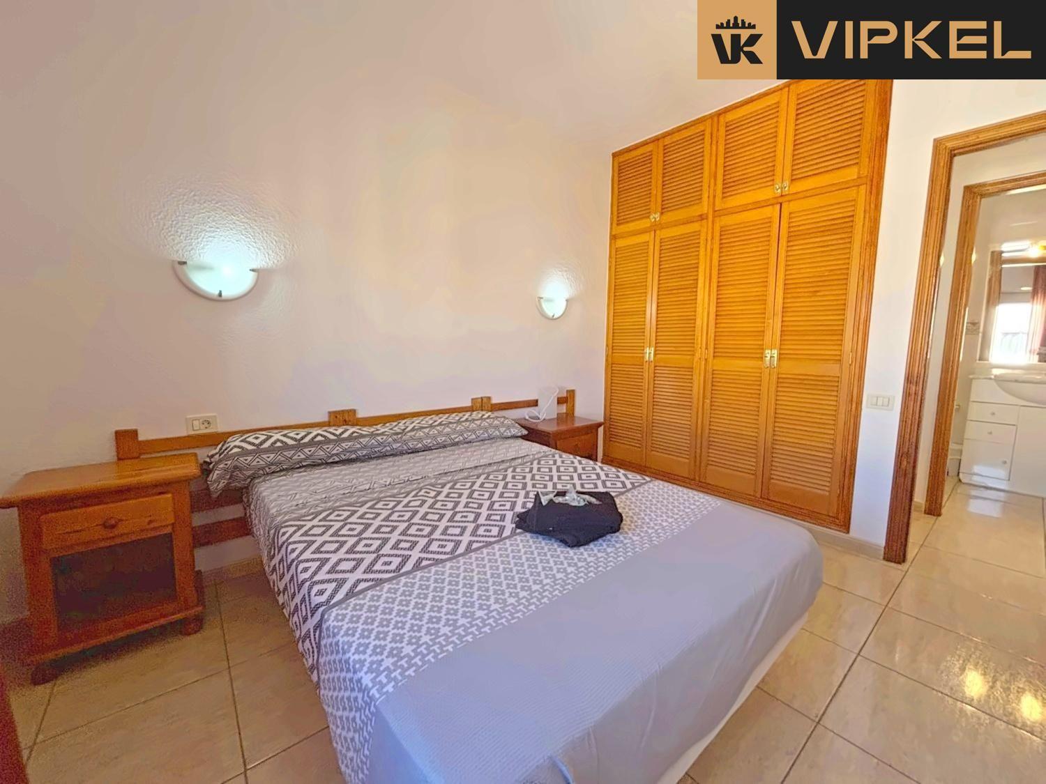 Flat for Sale in Arona
