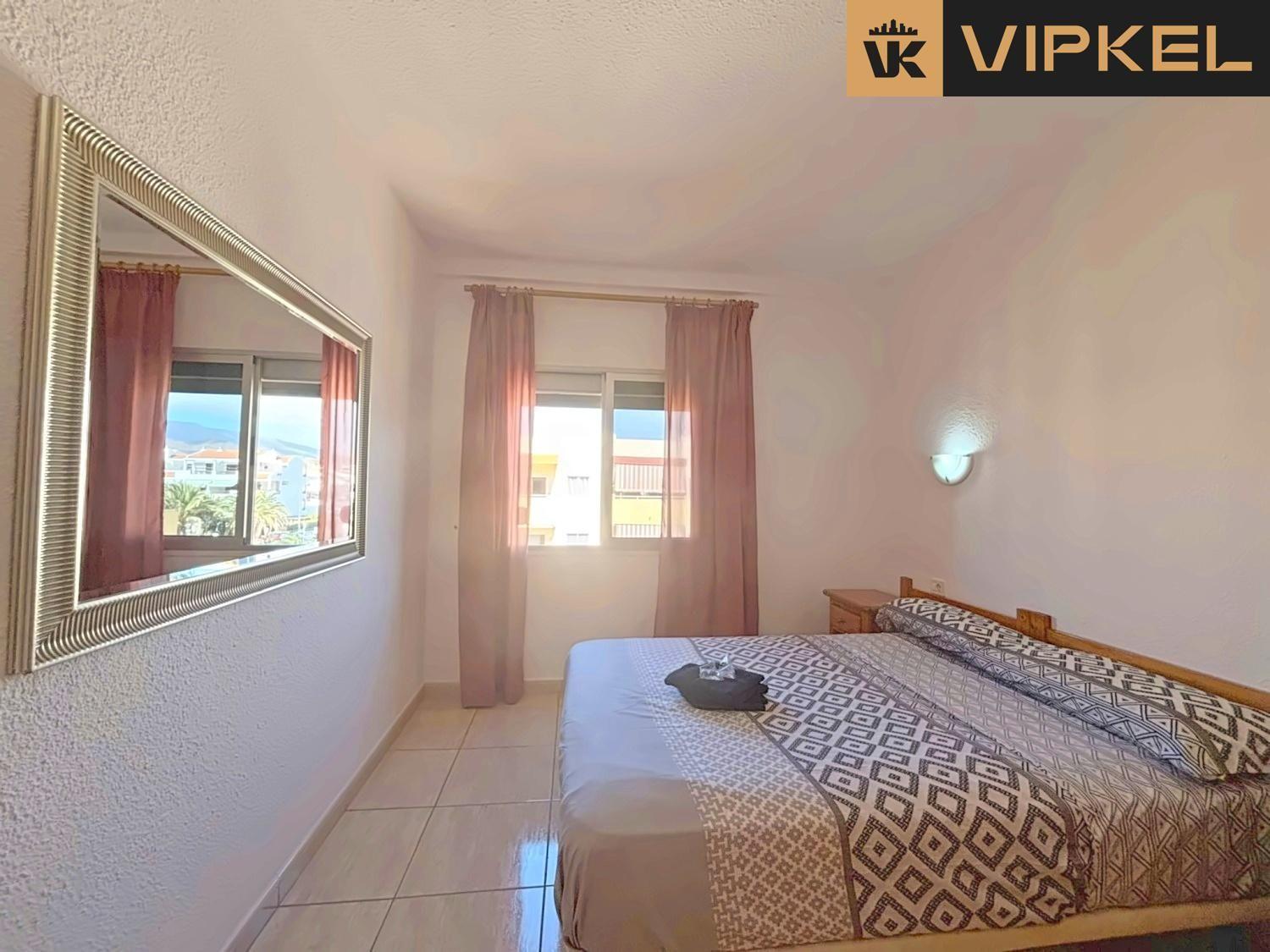 Flat for Sale in Arona