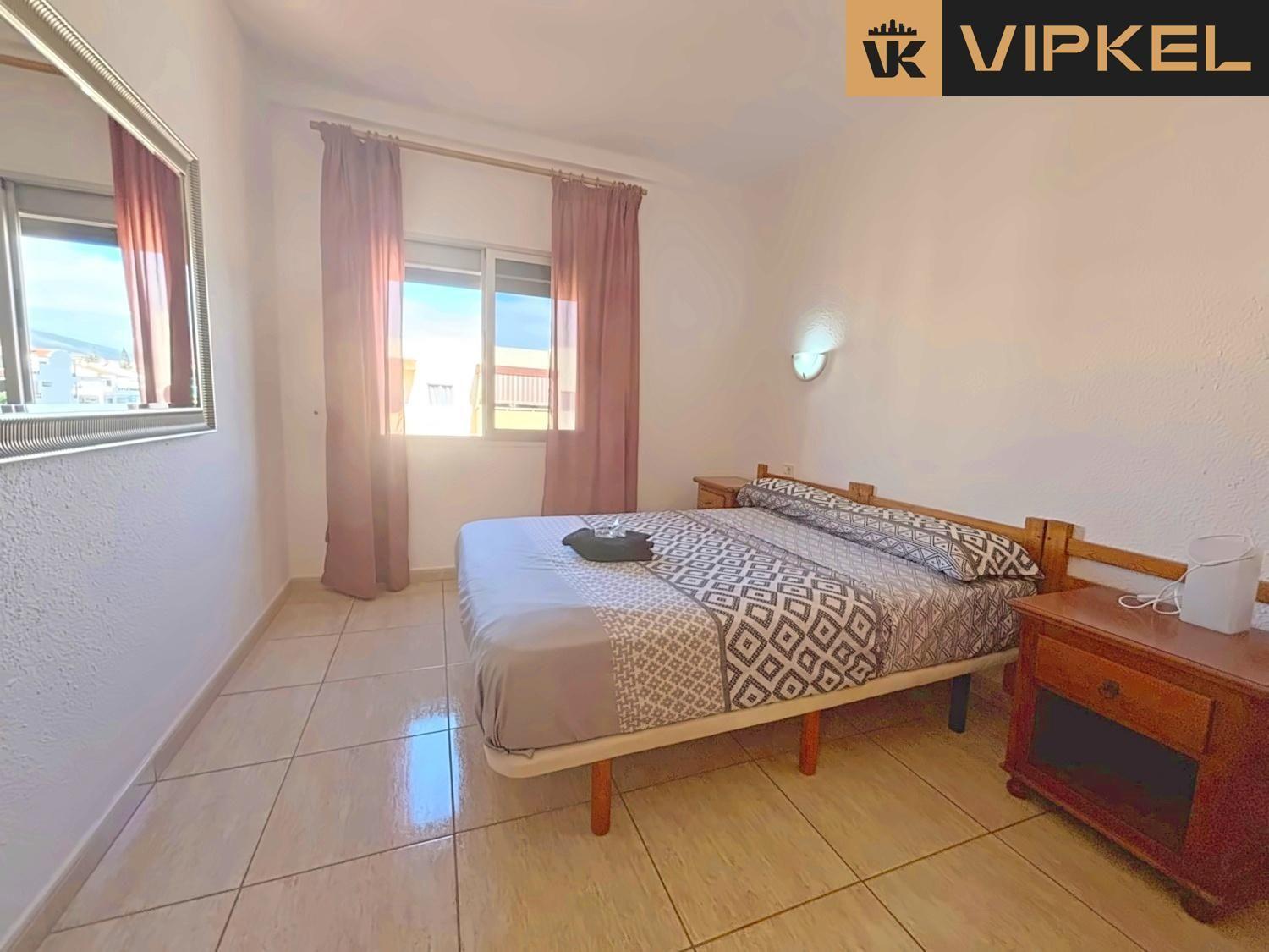 Flat for Sale in Arona