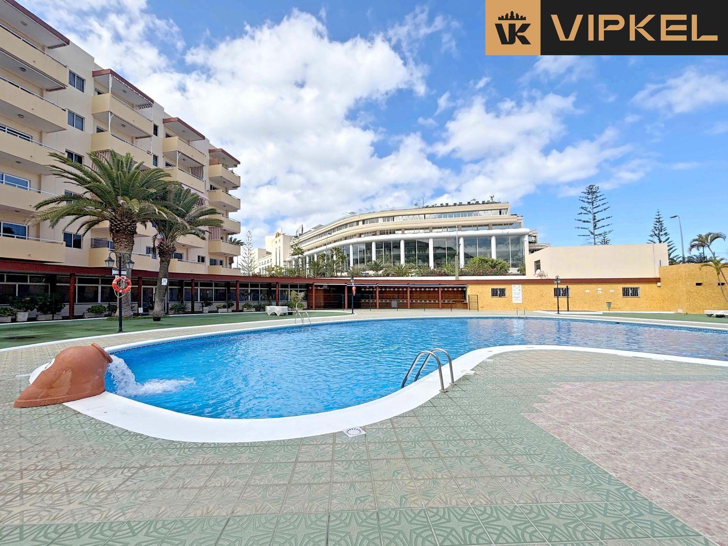 Flat for Sale in Arona