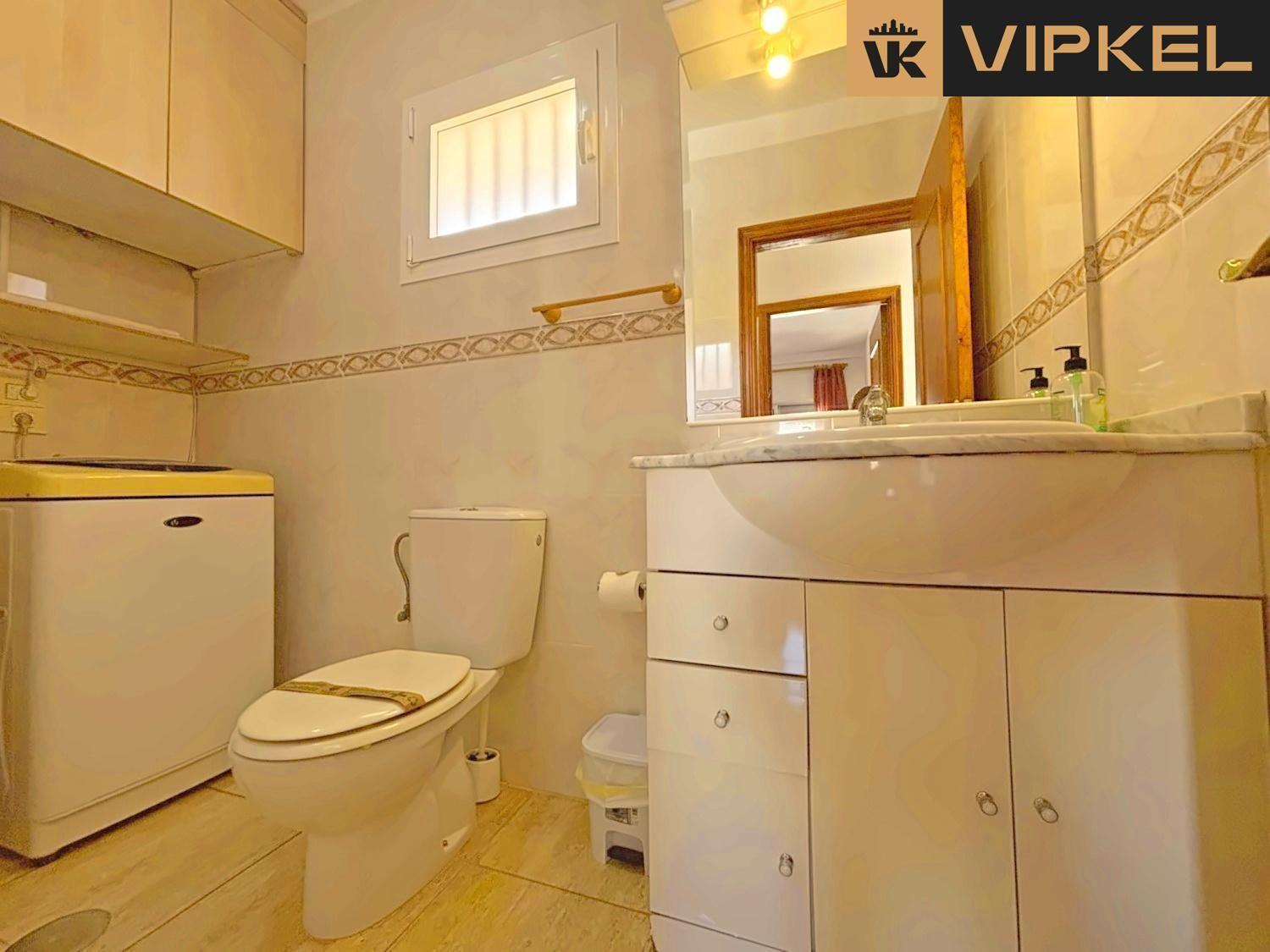 Flat for Sale in Arona