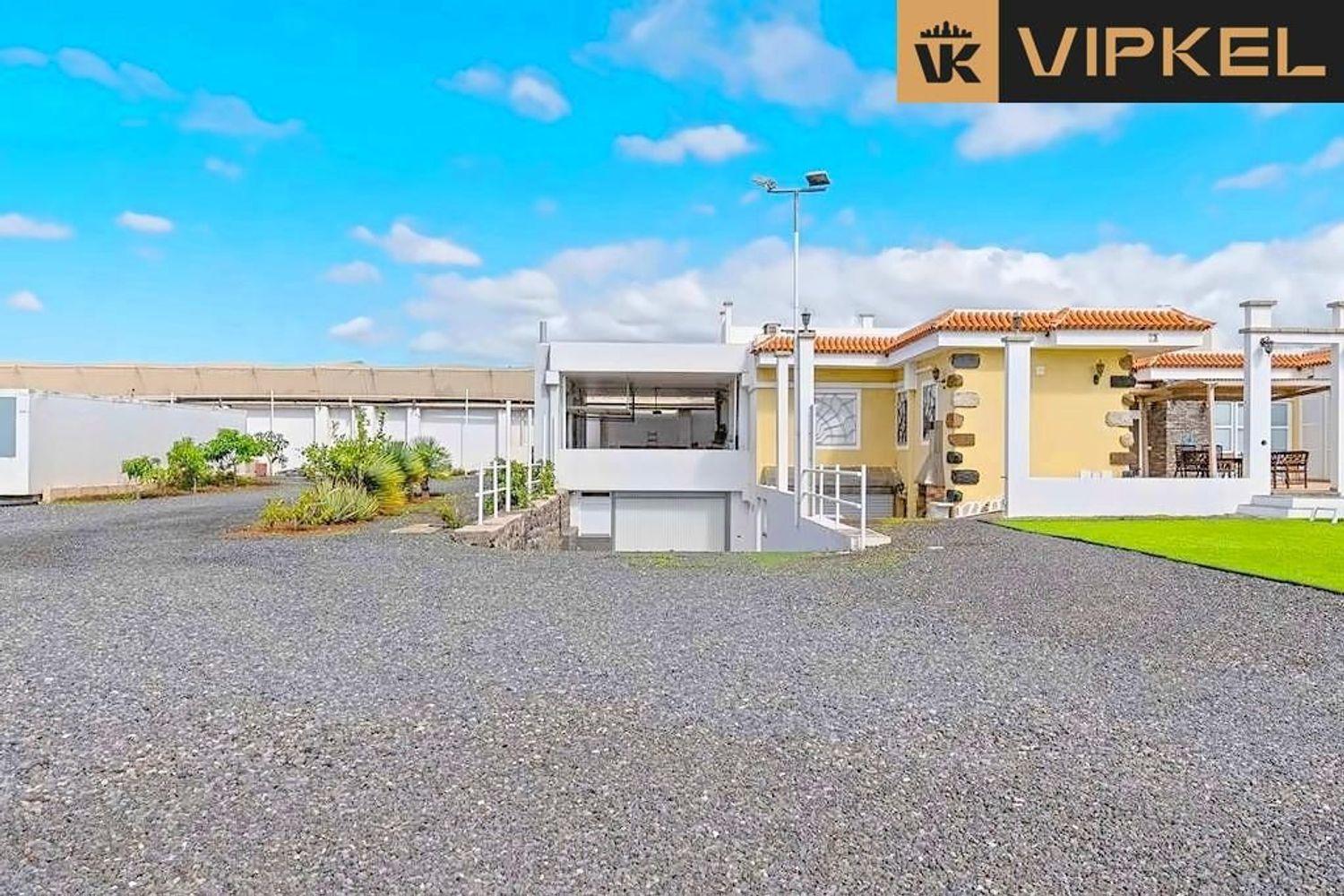 Casa en Venta en Arona