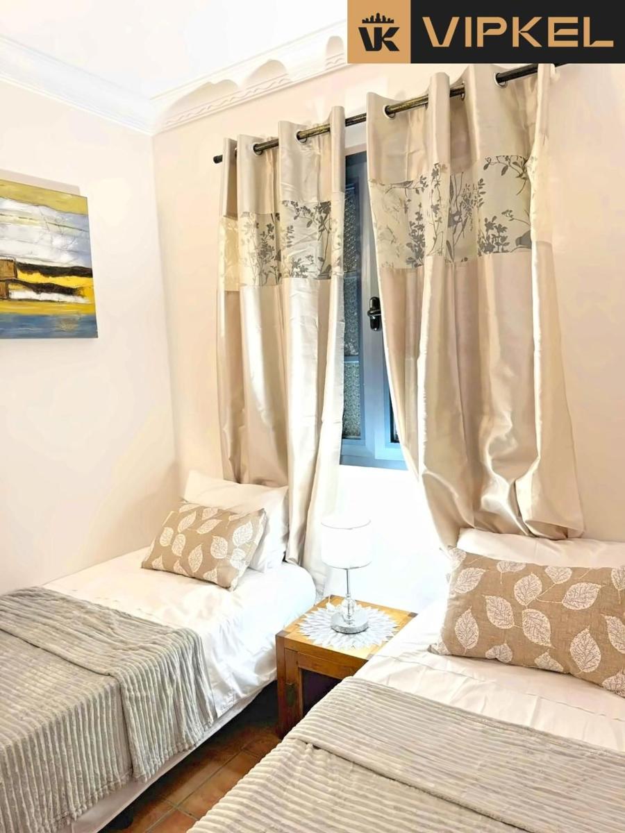 Flat for Sale in Arona