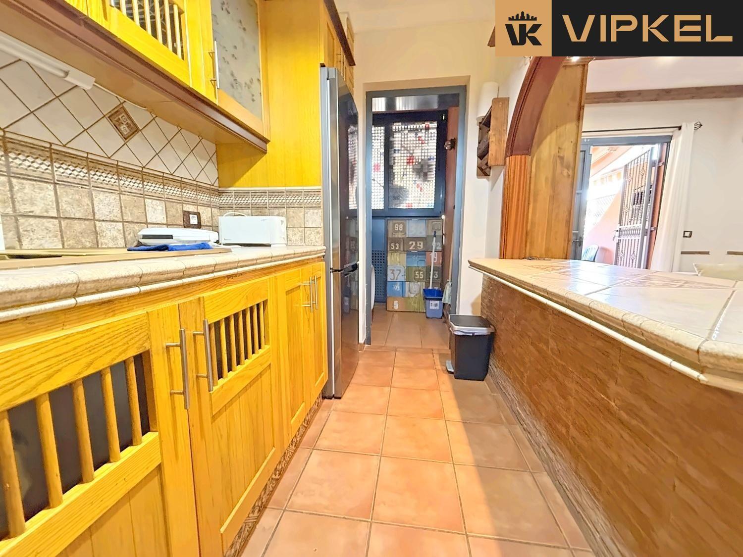 Flat for Sale in Arona