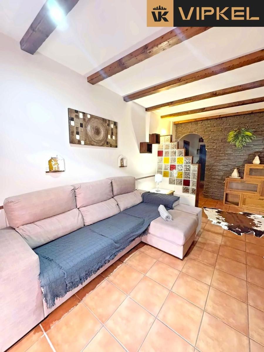 Flat for Sale in Arona