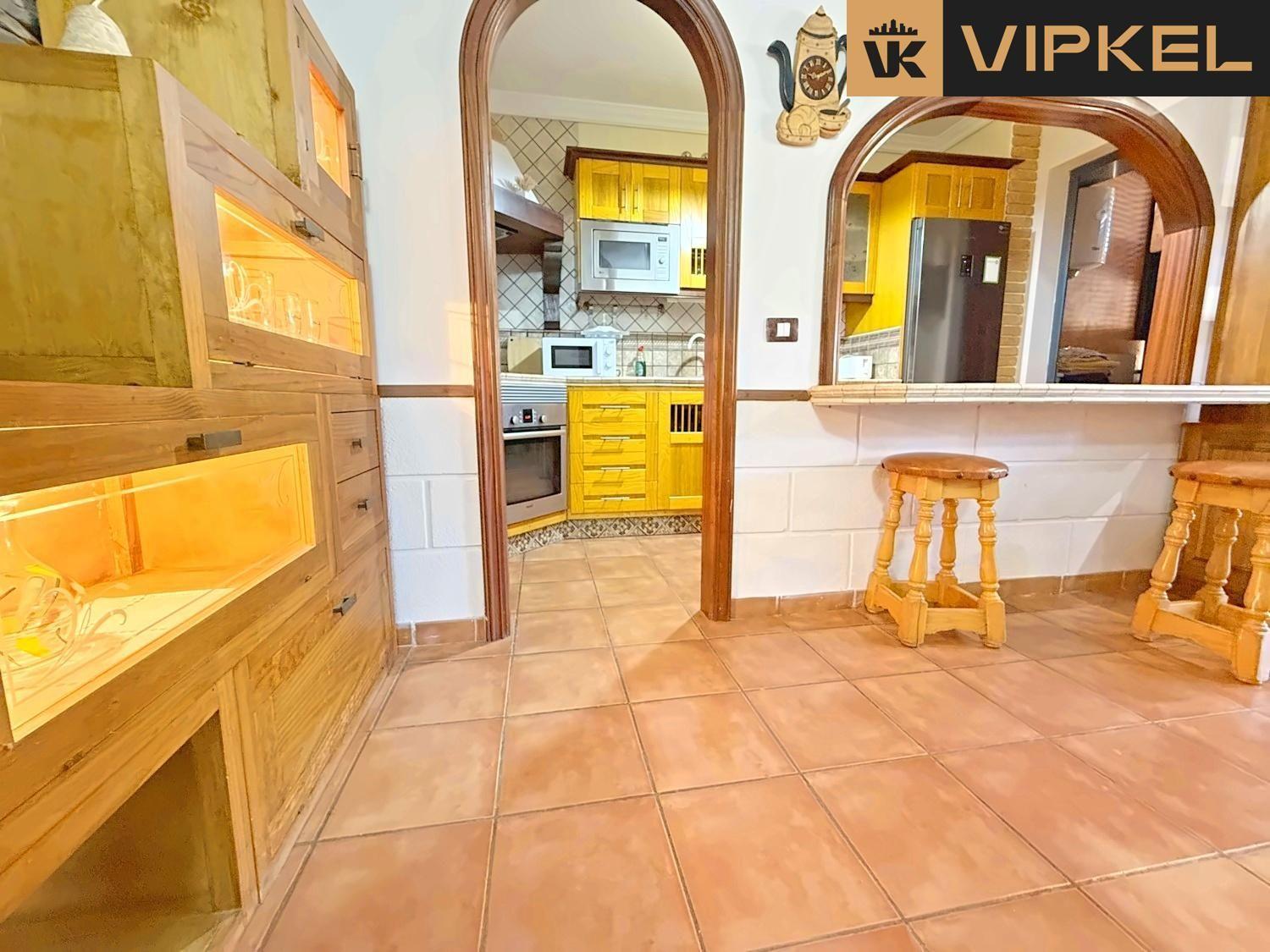 Flat for Sale in Arona