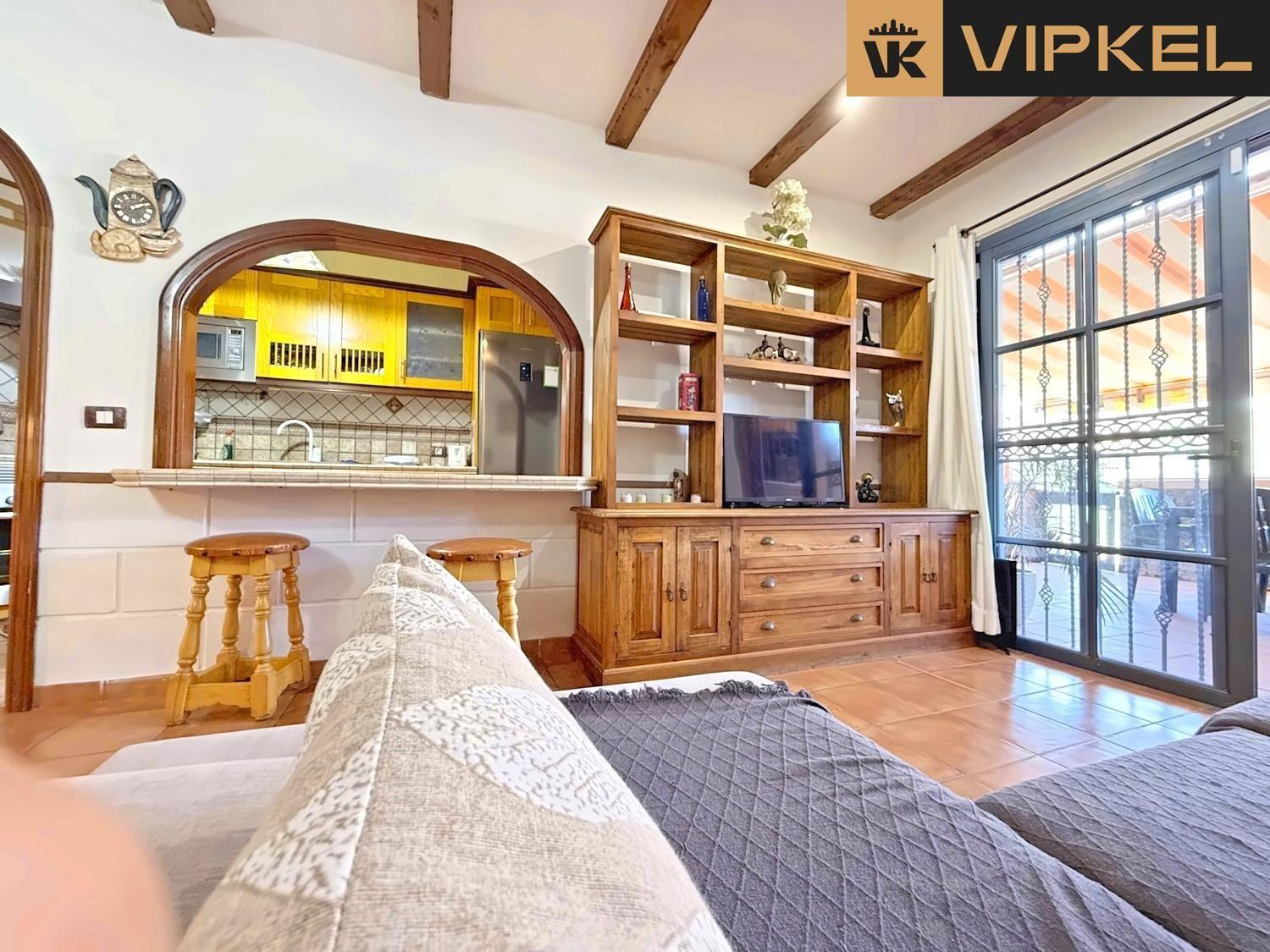 Flat for Sale in Arona