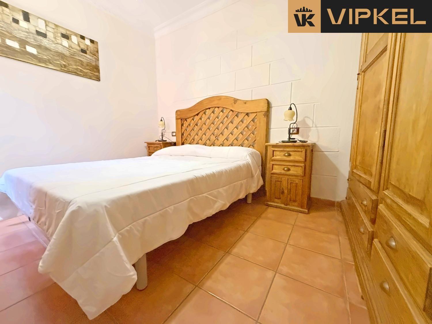 Flat for Sale in Arona