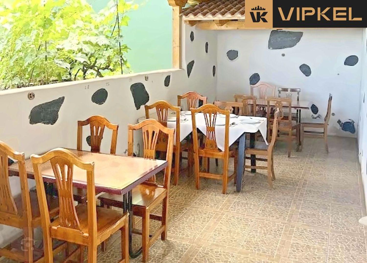 Building for Sale in San Miguel de Abona