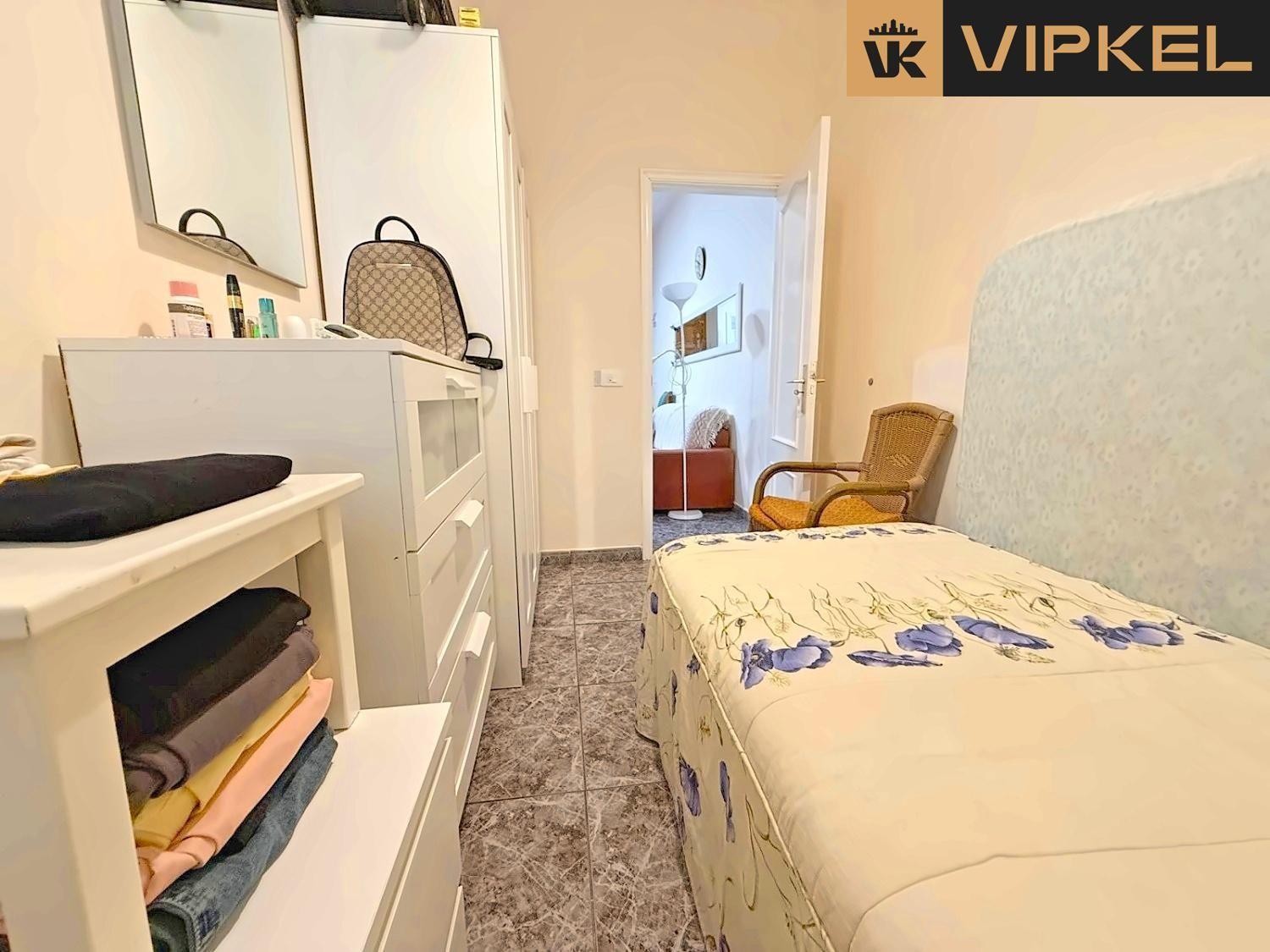 Flat for Sale in Arona