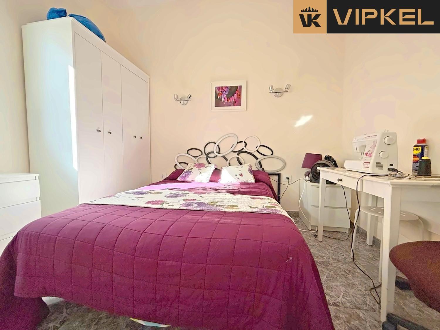 Flat for Sale in Arona