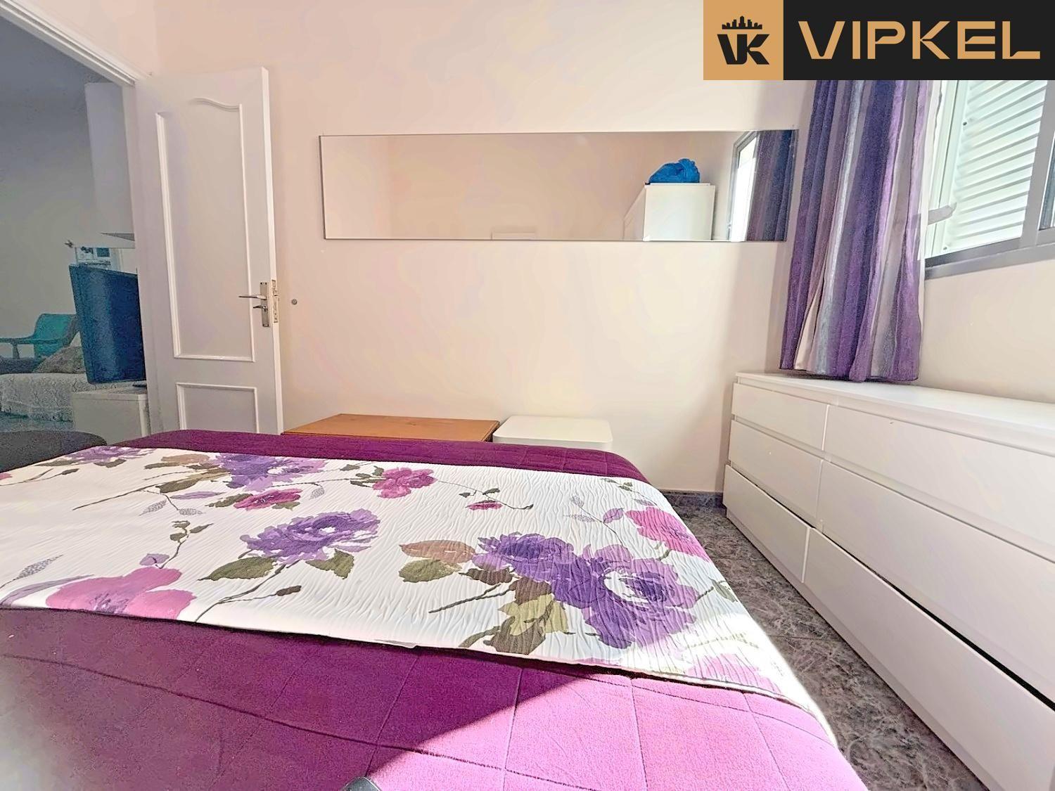 Flat for Sale in Arona