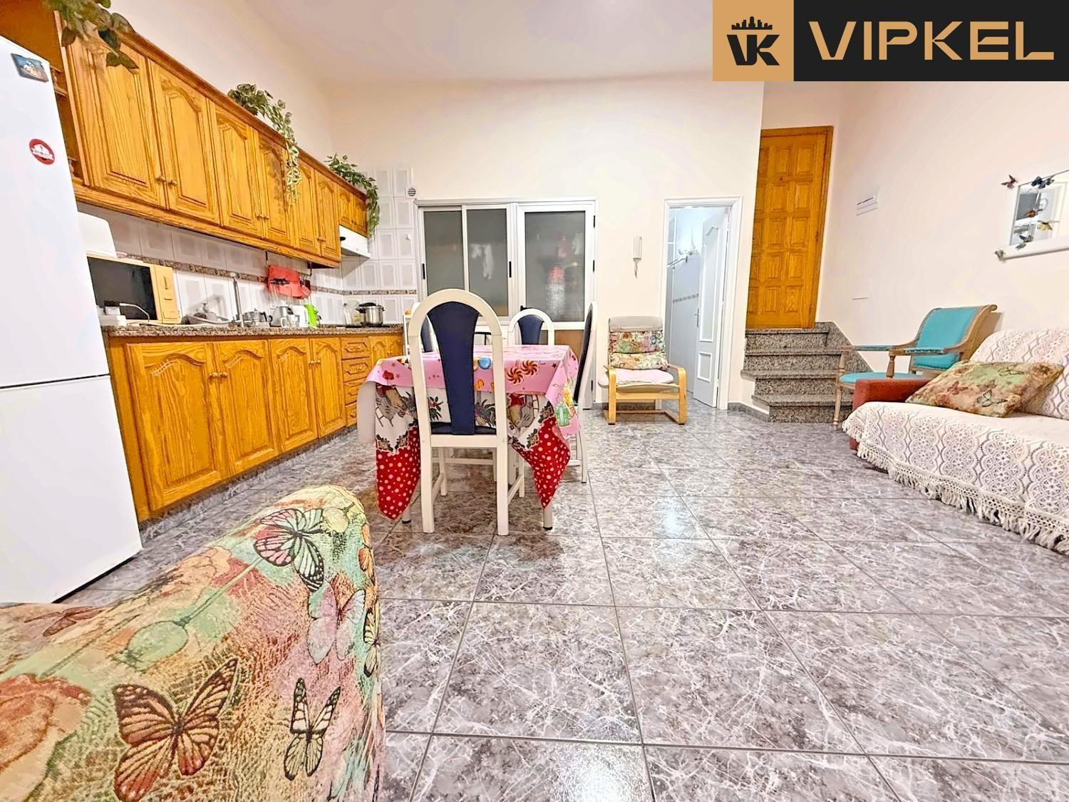 Flat for Sale in Arona