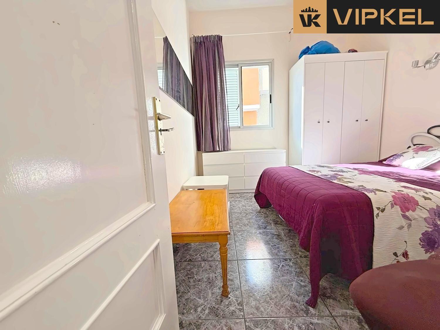 Flat for Sale in Arona