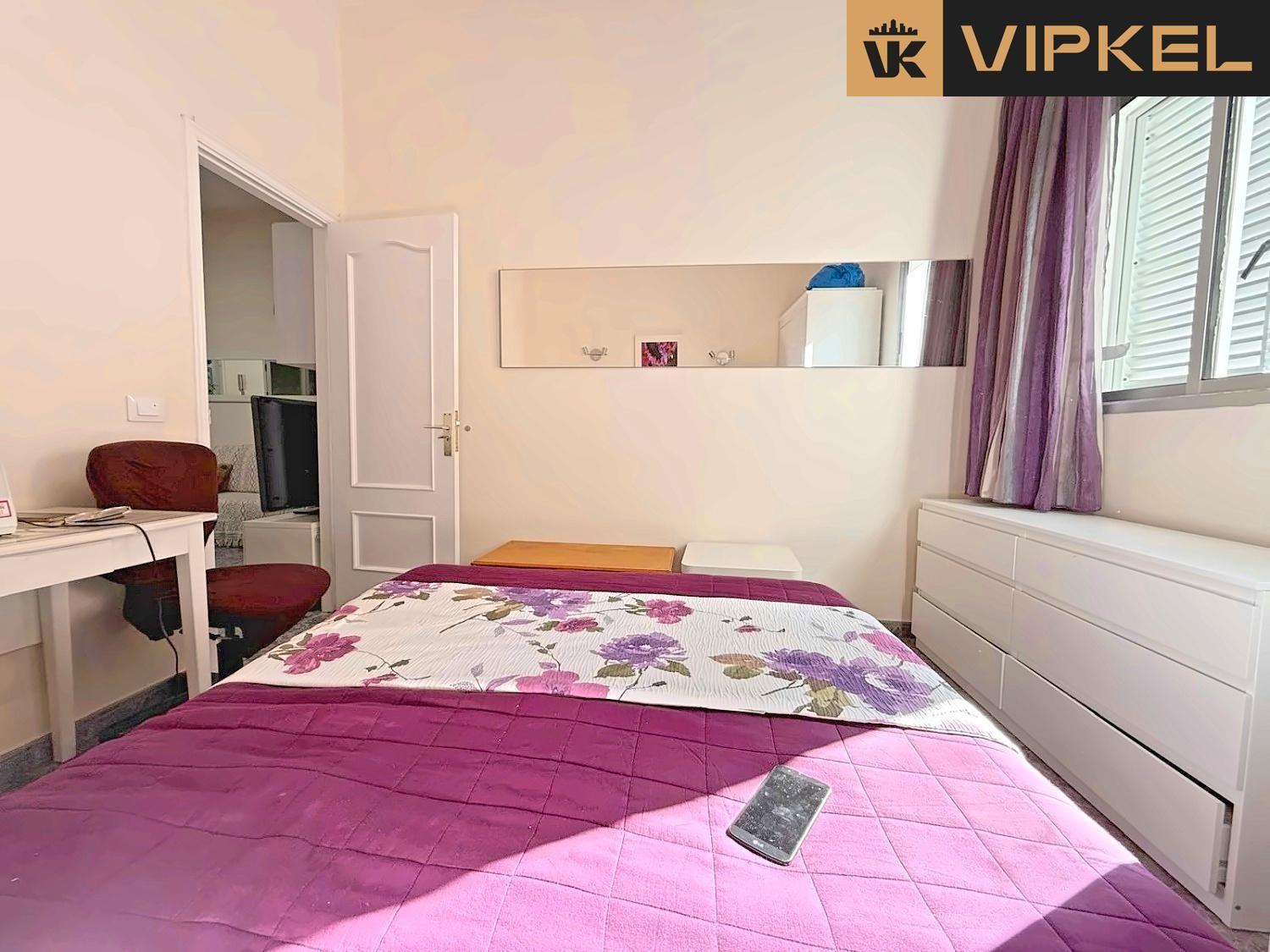 Flat for Sale in Arona