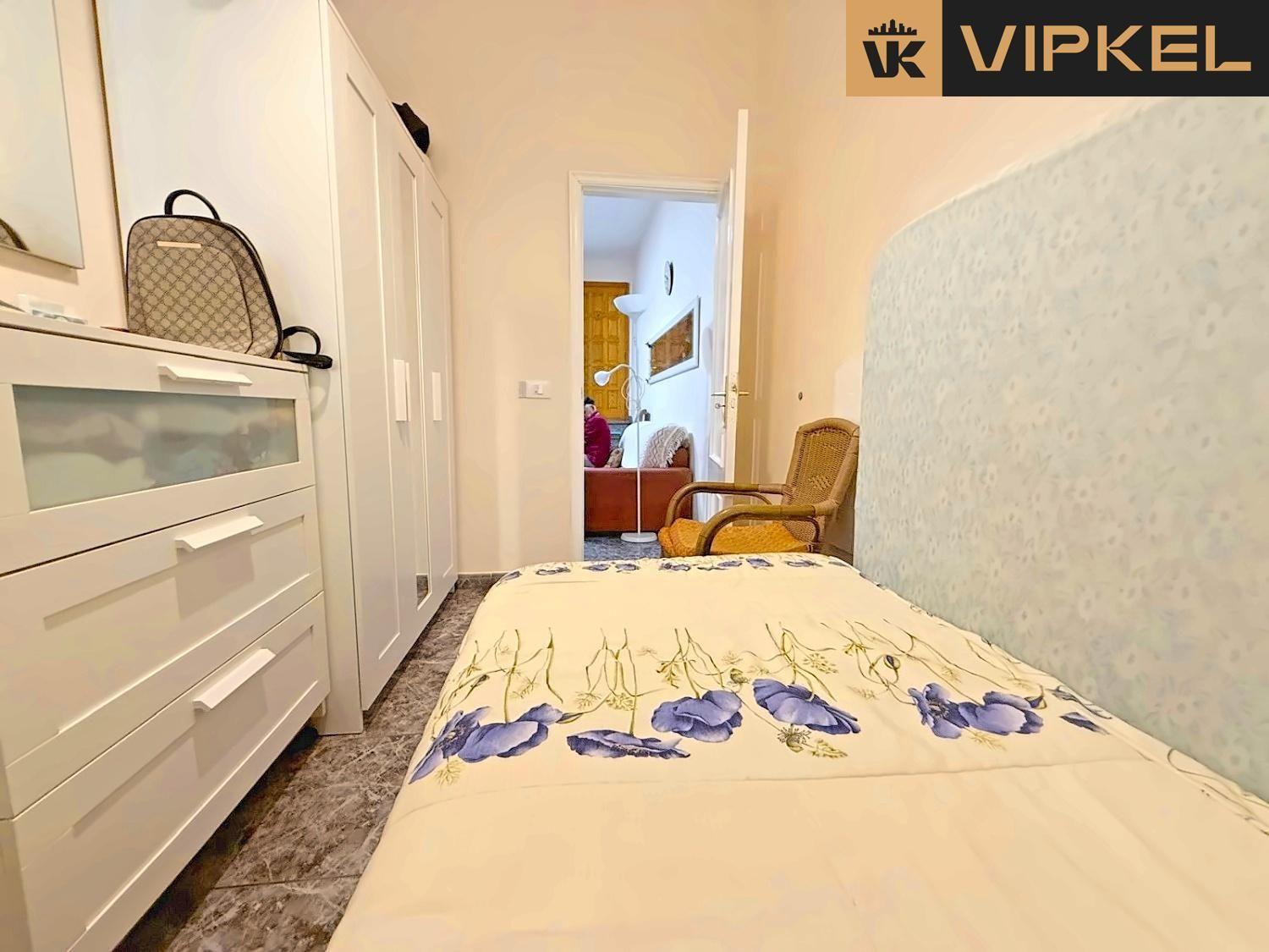 Flat for Sale in Arona