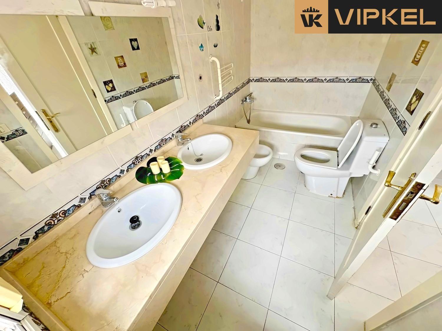 Flat for Sale in Granadilla de Abona